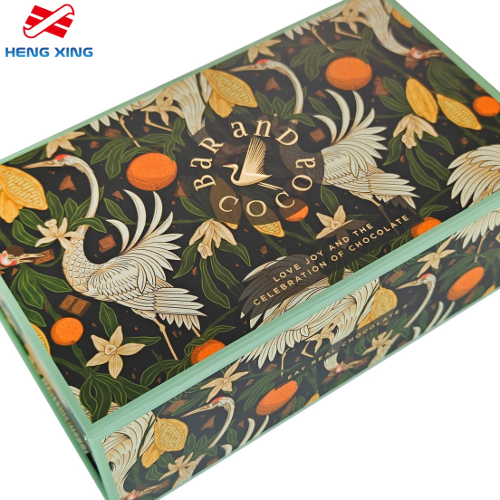 gift box with magnetic closure lid gift box with magnetic closure lid