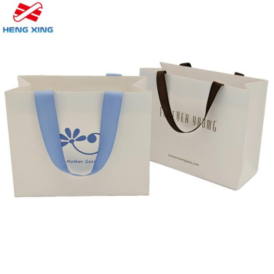 luxury paper gift bag