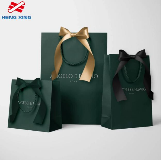 luxury paper gift bag
