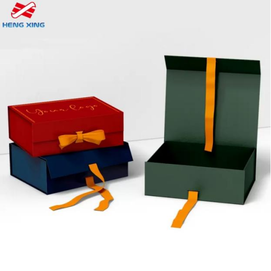Coloured Gift Boxes with Lids
