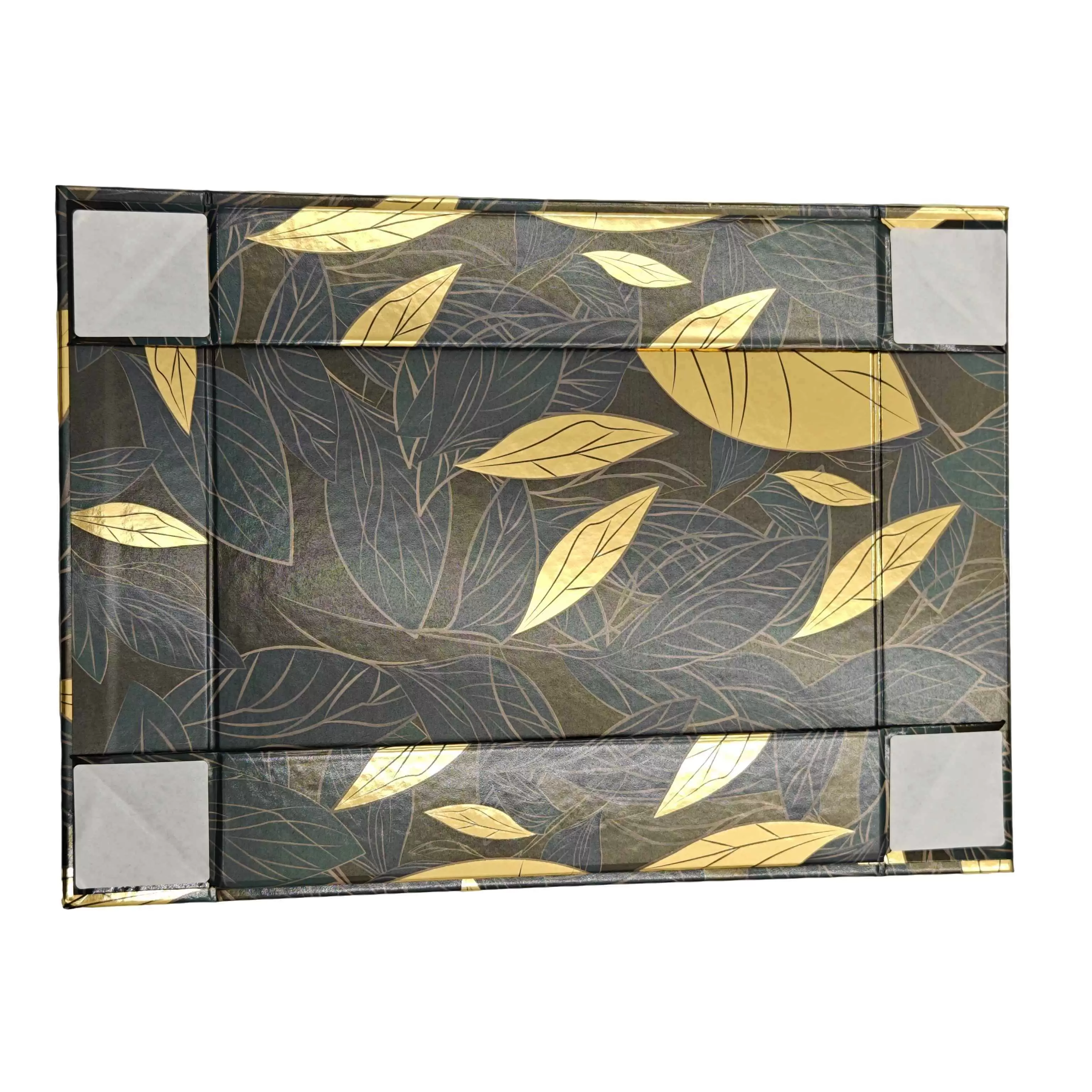 magnetic closure box