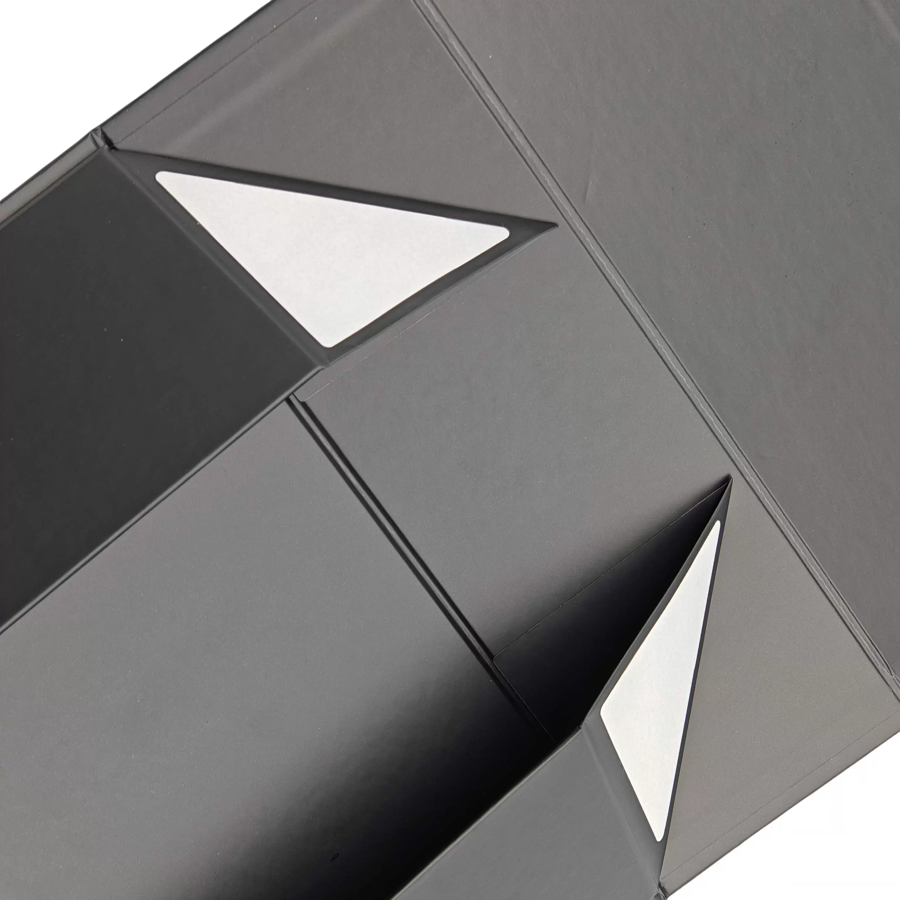 magnetic folding gift box